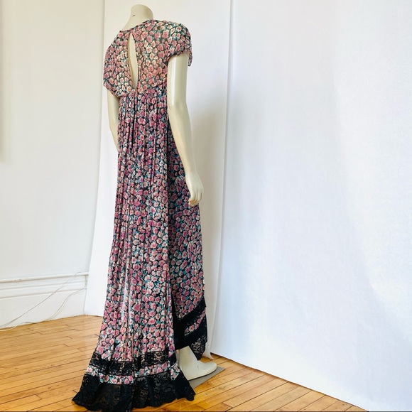 Victor Costa Dresses & Skirts - COPY - Victor Costa Vintage Floral dress